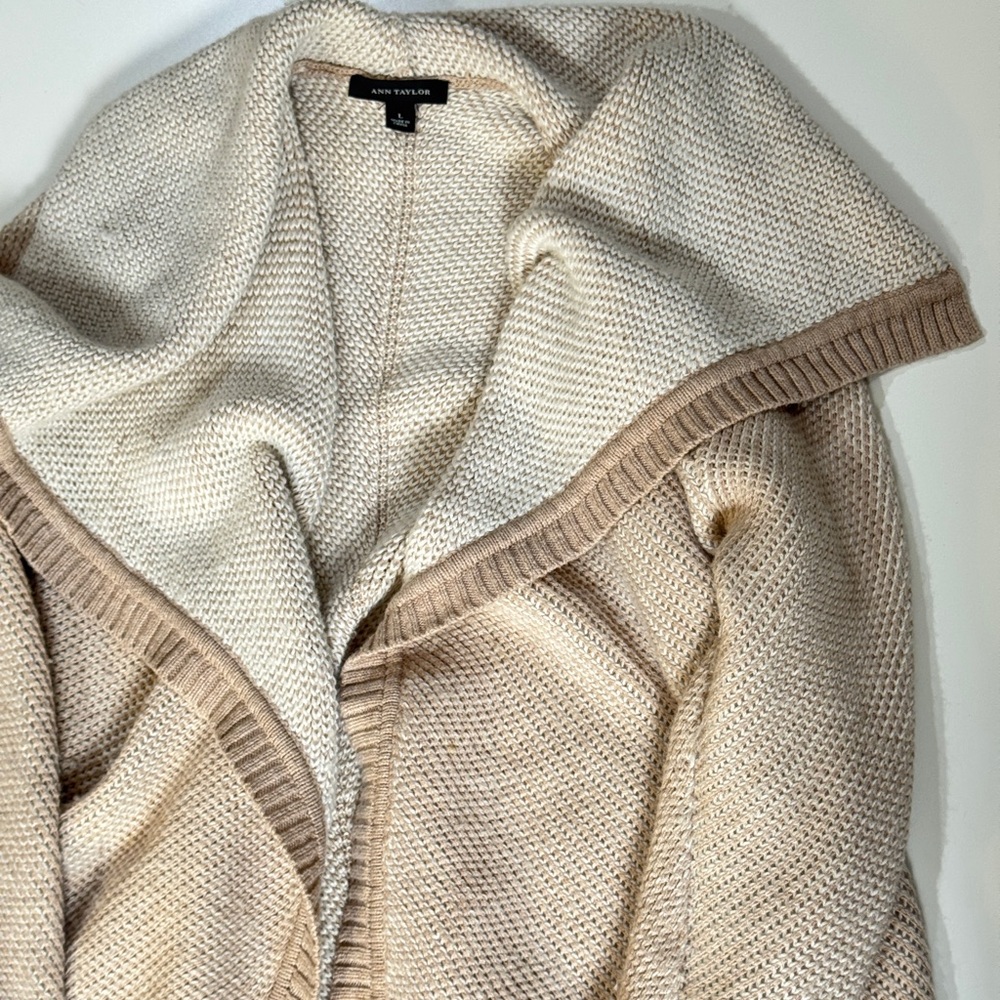 Ann Taylor textured chunky cardigan - Picture 2 of 3